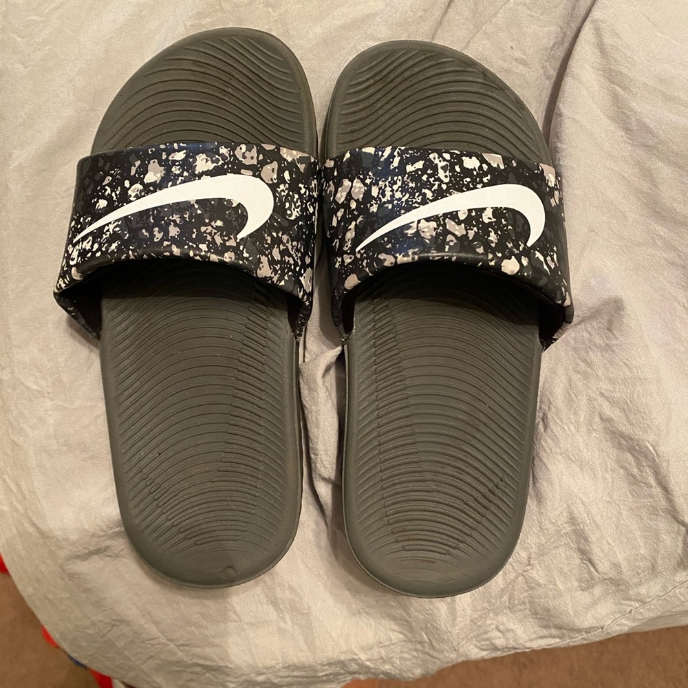 Nike slides boys 12C